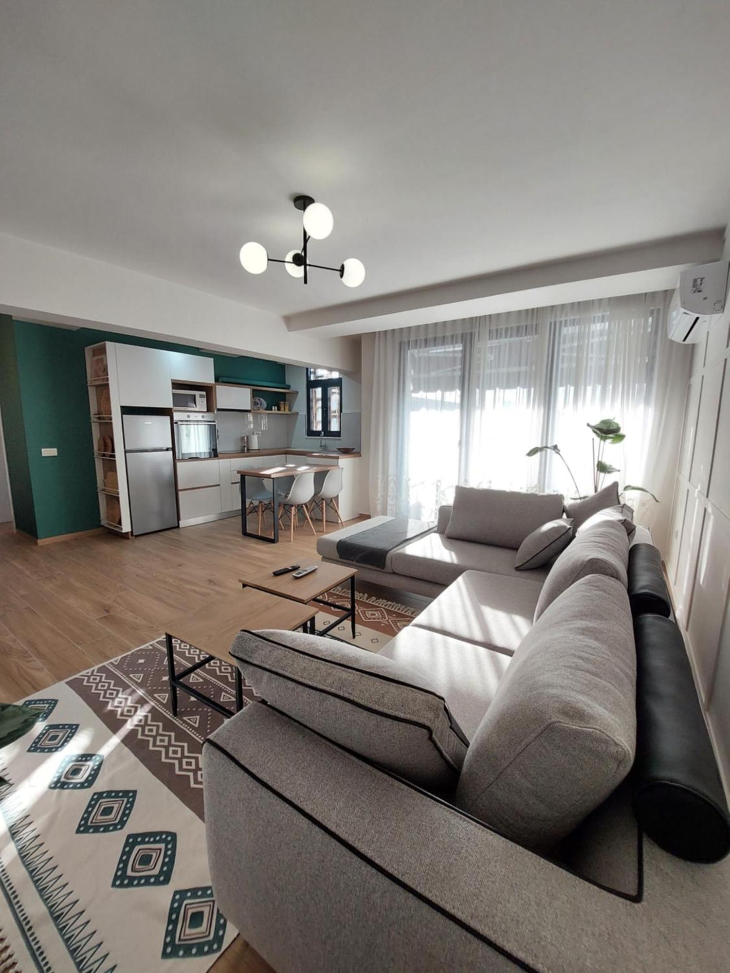 Behome Tirana Exterior foto